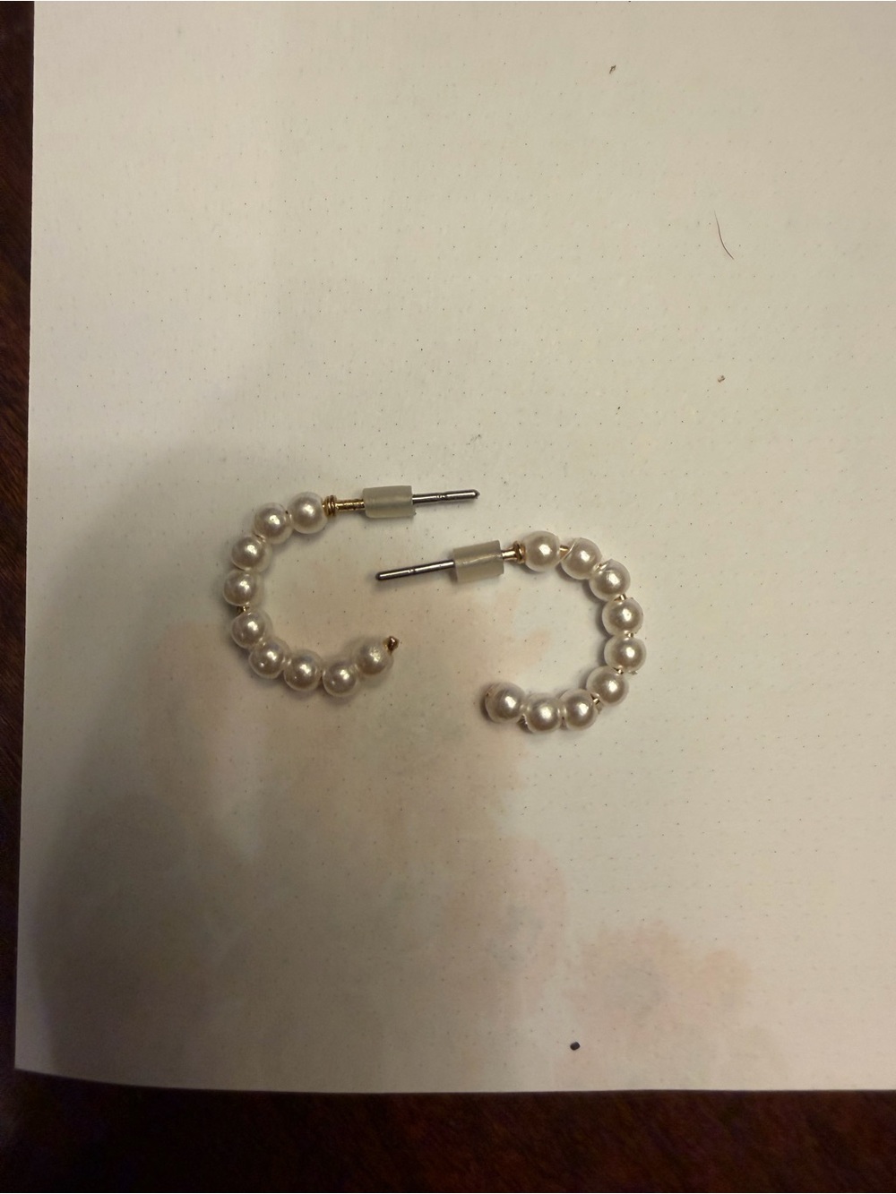 Pearl Beaded Hoop Earrings - White Pearlescent